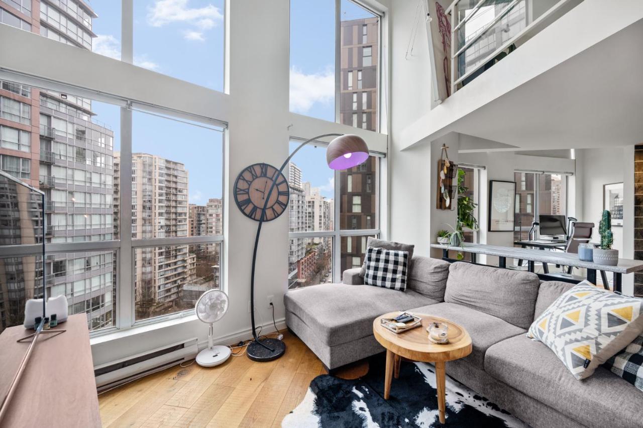 Rare Find Loft With Full Kitchen At Heart Of Downtown Apartment Ванкувър Екстериор снимка